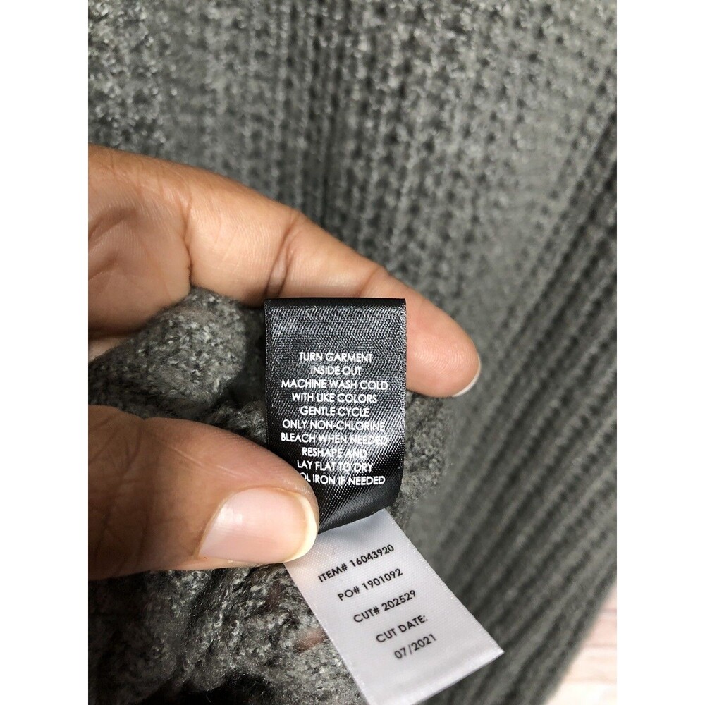 New Torrid Women’s Gray Heavy Knit Long Sleeve Sweater, Top Size 1  - Picture 10 of 10